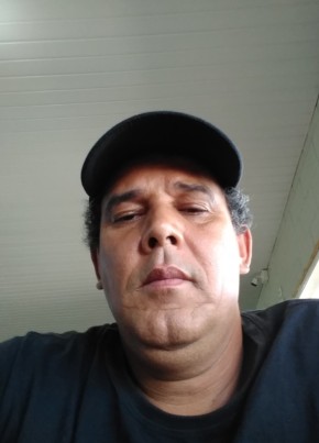 Adriano, 49, República Federativa do Brasil, Diamantino