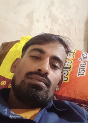 Sanjeet Choudhar, 33, India, Begusarai