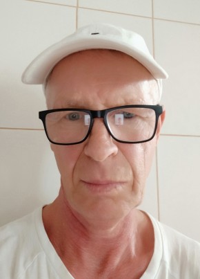 Василий из Ялты 56 лет