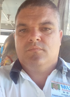 Félix, 38, República de Cuba, Madruga