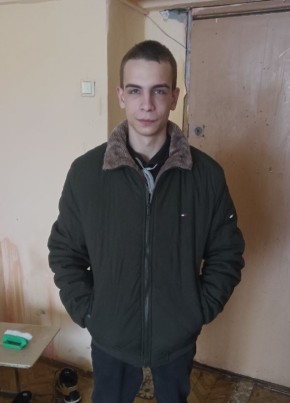 Валерий, 18, Россия, Рязань