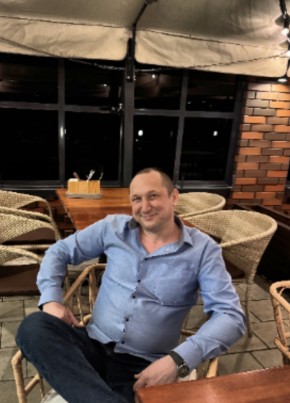 Сергей из Челябинска 44 года