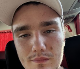 Danil, 20, Moscow