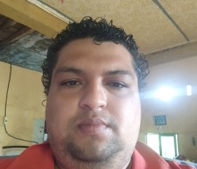 Javier, 31 год, Santa Rosa