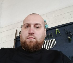Nikolay, 28, Salsk