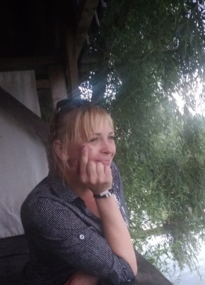 Олочка, 38, Україна, Острог