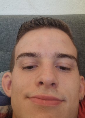 Marvin из Wisbech 18 лет