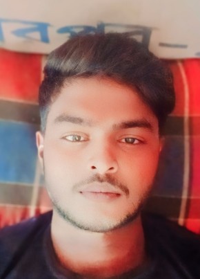 Arif, 24, India, Bālurghāt