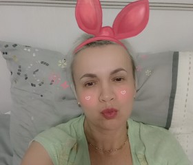 EVA, 58, Saint Petersburg