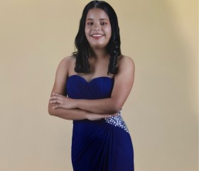 María, 18, Panama