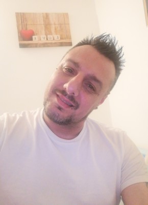 Angel , 52, Repubblica Italiana, Besozzo