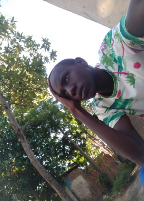 Isaac Sparkson, 23, Uganda, Mbale