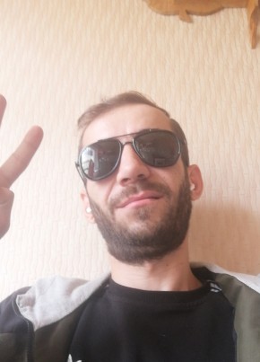 Намир из Новомосковска 37 лет