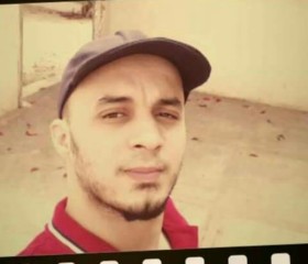 Moh Slimani , 41, Isser