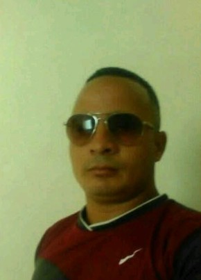 Yosmanis из La Habana 40 лет