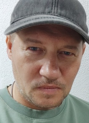 Андрей из Пскова 37 лет