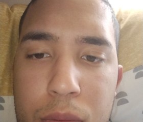 Carlos, 20, Lowell