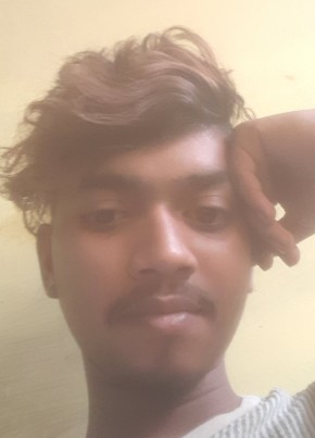 Sujit, 18, India, Siliguri