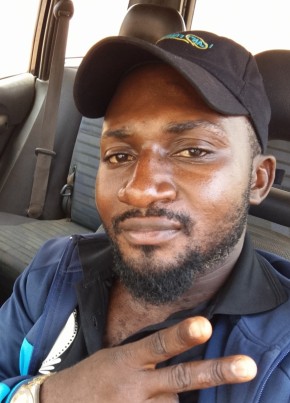 Samuel, 27, Republic of Cameroon, Yaoundé