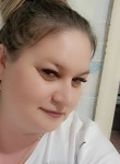 Elena, 39, Novosibirsk