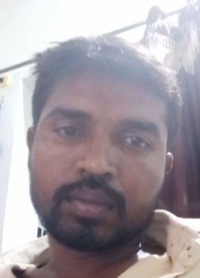 Lingarajnaikc ra, 34, India, Harpanahalli