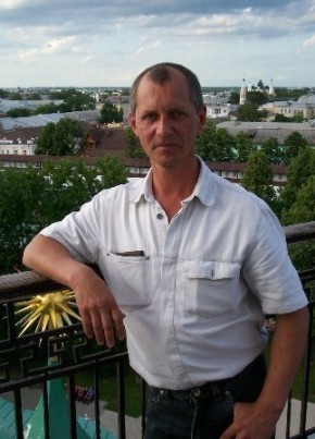 Игорь, 56, Россия, Новомосковск