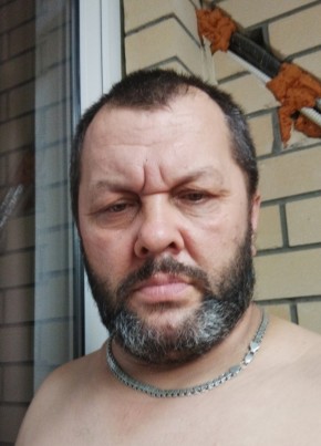 Иван из Краснодара 49 лет