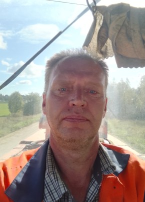 Алексей из Нерехты 46 лет