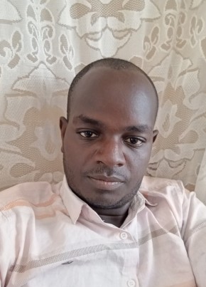 Denis из Kitui 31 год