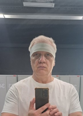 Михаил из Москвы 57 лет
