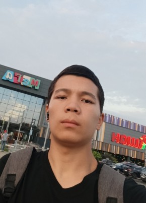 Ulugʻbek из Екатеринбурга 18 лет