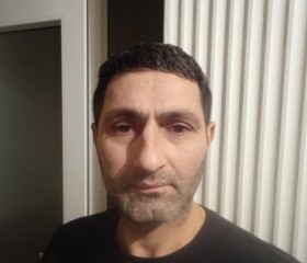 Fuad, 43, Baku