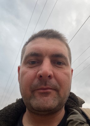Кирилл, 39, Россия, Казань