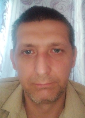 Саша из Бахмача 42 года