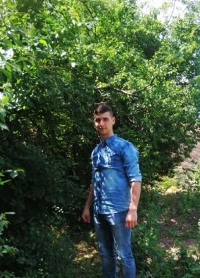 ishak, 31, Türkiye Cumhuriyeti, Bigadoş