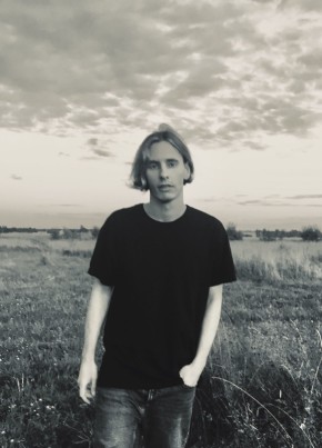 Artyem, 31, Russia, Yalta