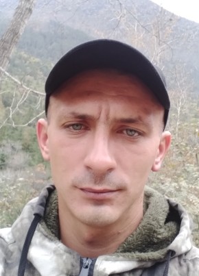 Виталий из Владивостока 36 лет