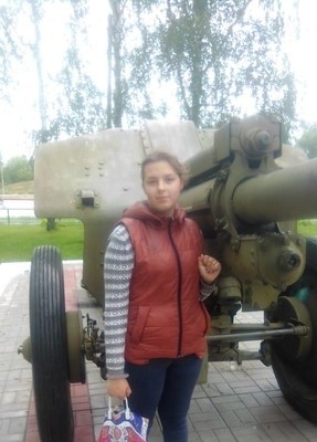 Альбина, 21, Россия, Кромы