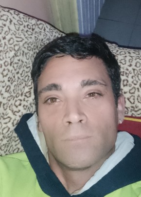 Giuseppe, 40, Repubblica Italiana, Perugia