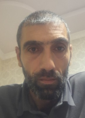 Артур из Երեվան 41 год