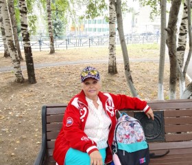 Anna, 70, Serov