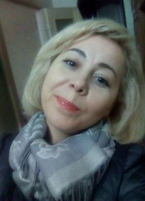 Оля, 49, Россия, Сургут