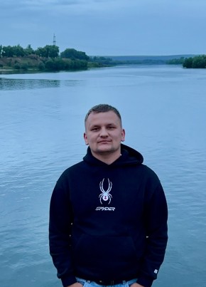 Petru из Berlin 27 лет