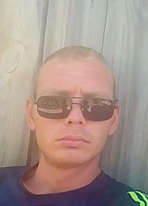 Николай, 29, Россия, Михайловка (Волгоградская обл.)