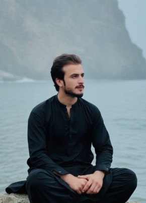Mir Kashif из Russi 22 года