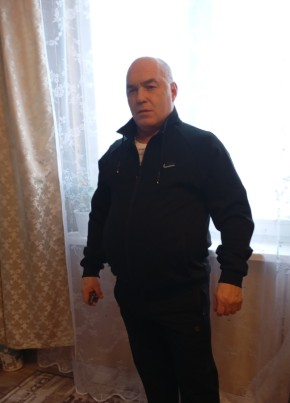 Владимир из Екатеринбурга 54 года