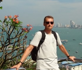 egidijus, 64, London