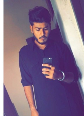 Dhruv, 24, India, Ahmedabad