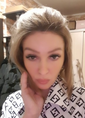 Юлия, 46, Россия, Выборг