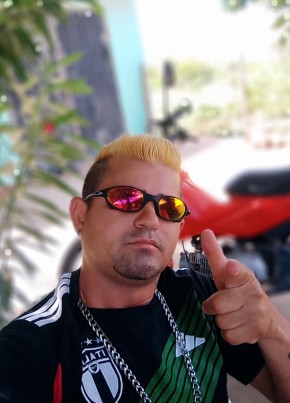 Davy из Propriá 25 лет